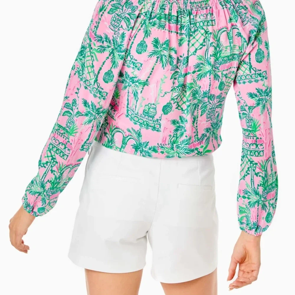 Lilly Pulitzer Alessi Stretch Shorts Resort White 🌟🤍🌟 - Picture 2 of 11